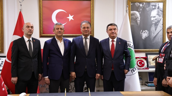 “Millet İradesine Sahip Çıkıyor”